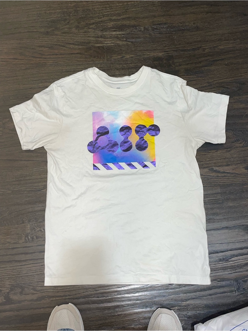 Nike White The Nike Tee Short Sleeve Shirt